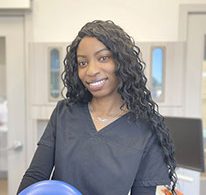 kianna-assitant-pickering-u37435-fr